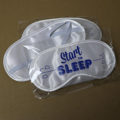 Sleeping mask polyester with nose piece Masque de sommeil en polyester personnalisé image
